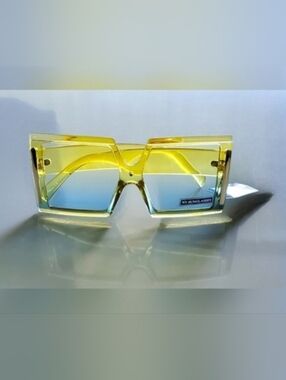 Yellow Sunglasses with 2 Tone Lenses UV Protection